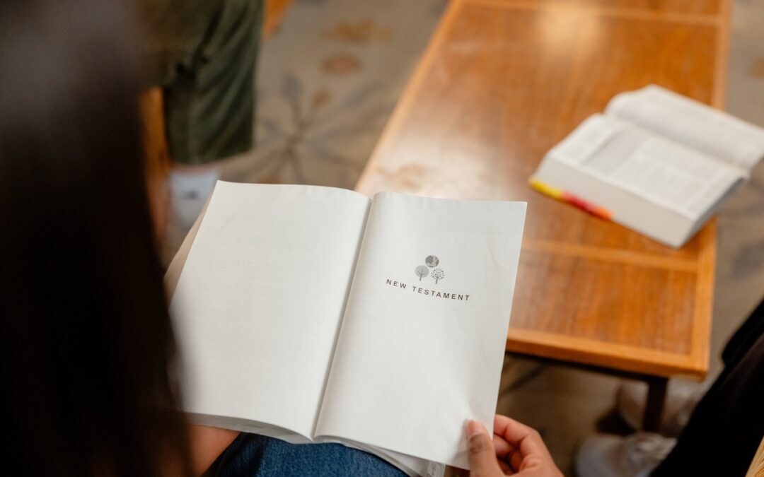 How to build a daily Bible reading habit (and stick with it)