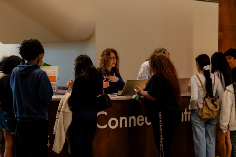 Connect Central Volunteer