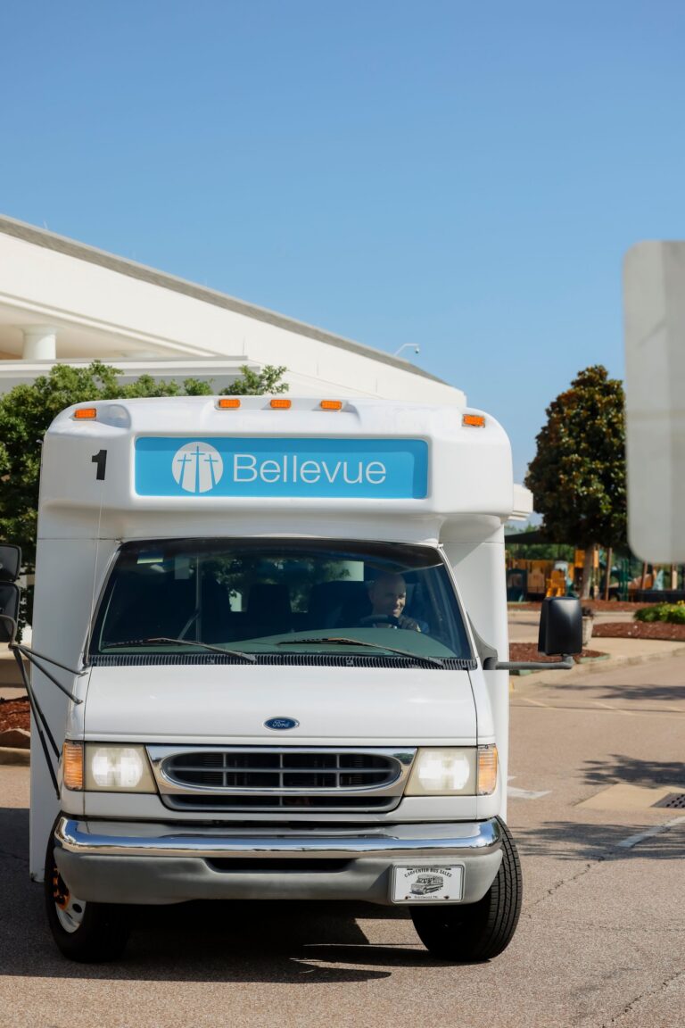 Off-Campus Driver for Bellevue Woods Residents