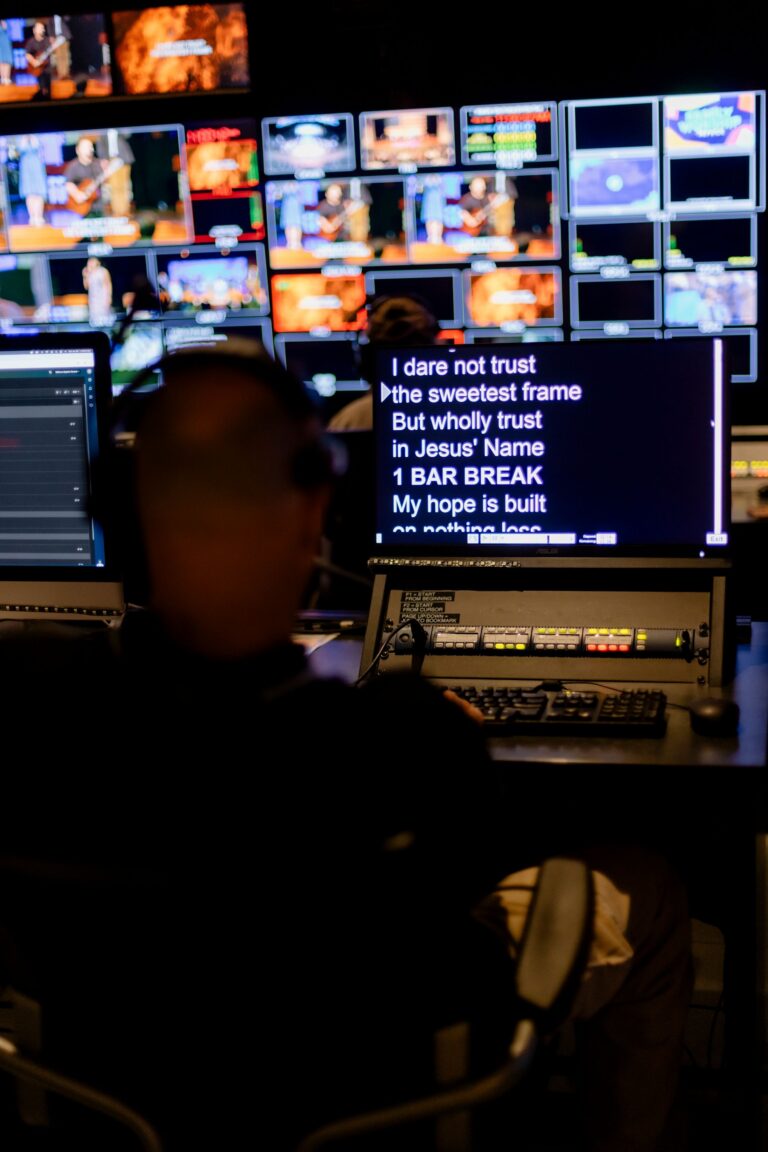 Prompter Operator